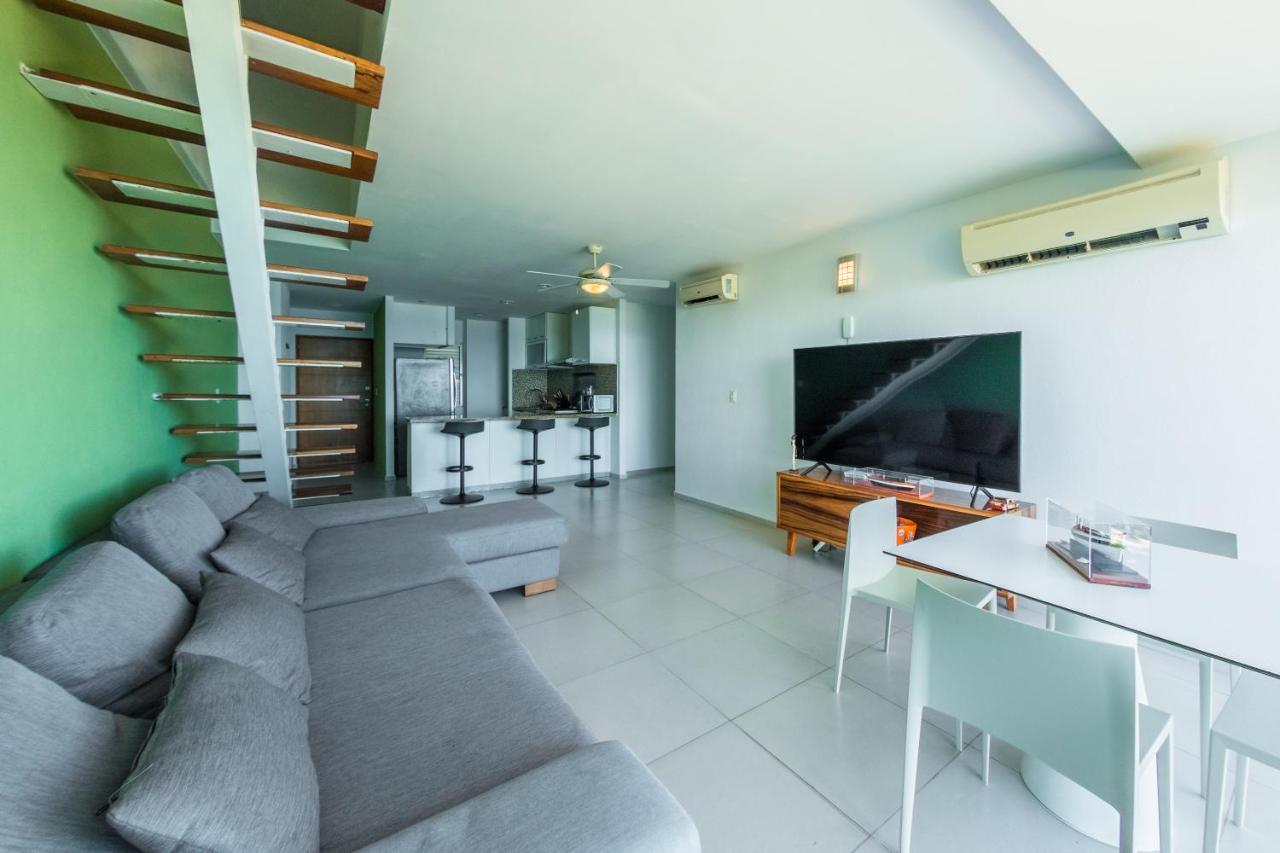 Beachfront Luxury Apartments Канкун Экстерьер фото