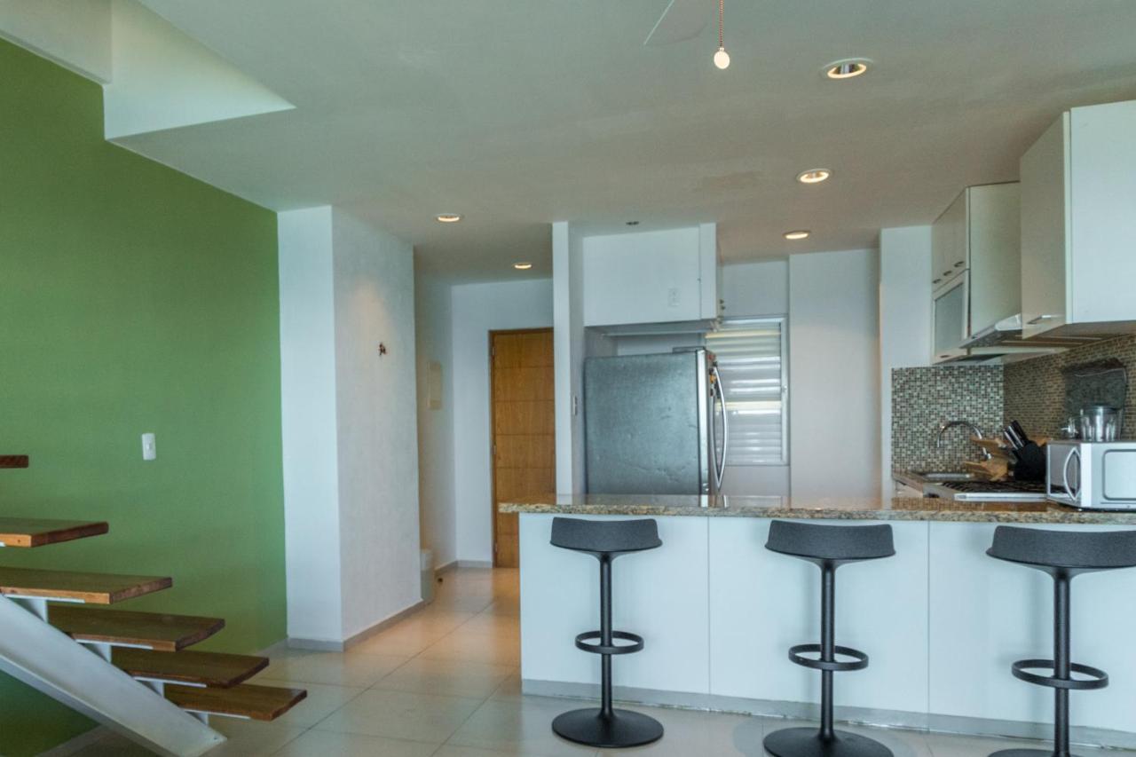 Beachfront Luxury Apartments Канкун Экстерьер фото