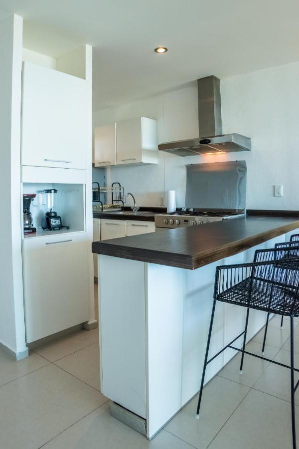 Beachfront Luxury Apartments Канкун Экстерьер фото