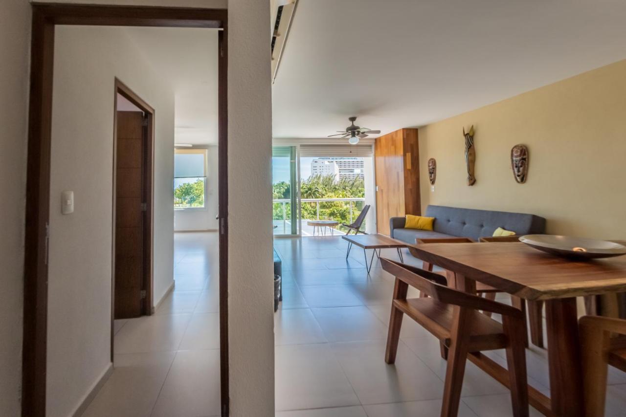 Beachfront Luxury Apartments Канкун Экстерьер фото