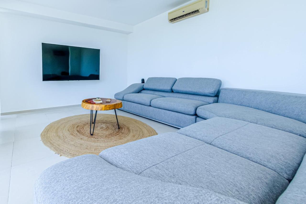 Beachfront Luxury Apartments Канкун Экстерьер фото
